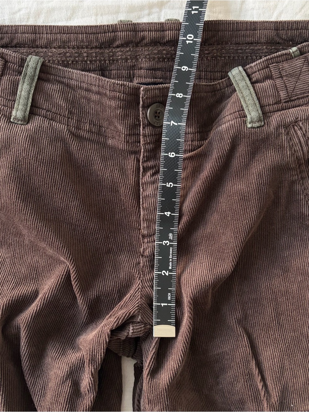 Gap Corduroy Cargo Capris Pants - Picture 7 of 9